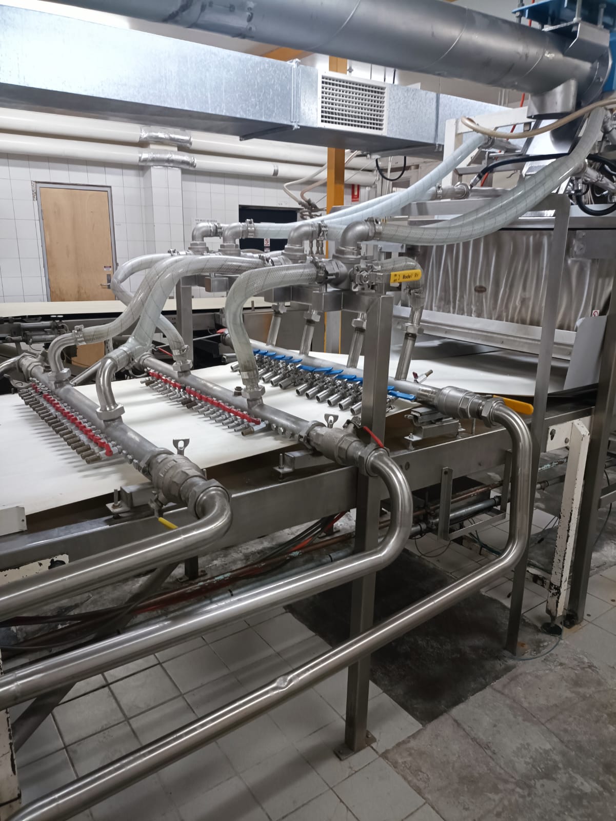 Extruded and Deposited Marshmallow Lines